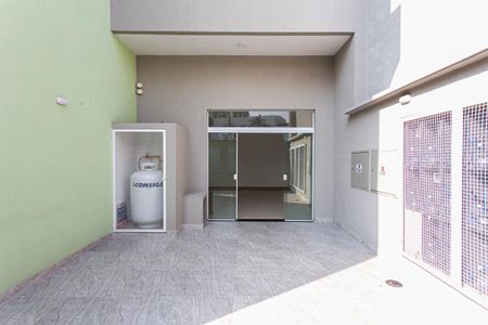 Apartamento para alugar com 39m², 2 quartos e sem vaga Apartamento para alugar com 39m², 2 quartos e sem vagaÁrea comum - Salão de festas