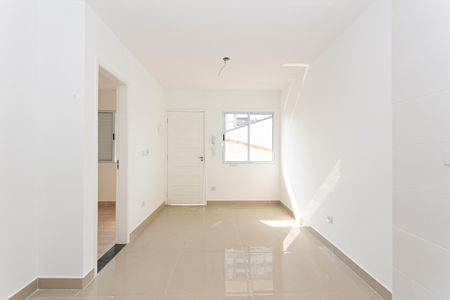 Apartamento para alugar com 39m², 2 quartos e sem vaga Apartamento para alugar com 39m², 2 quartos e sem vagaSala