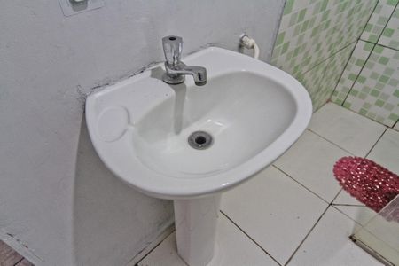 Casa para alugar com 41m², 1 quarto e sem vagaBanheiro