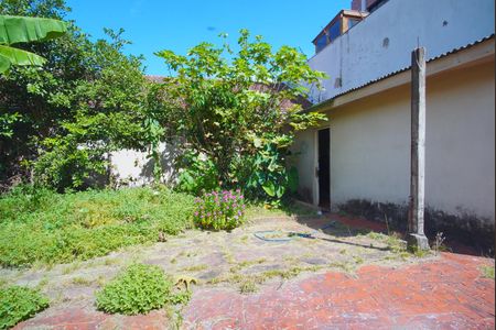 Casa à venda com 350m², 2 quartos e 2 vagasQuintal