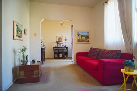 Casa à venda com 350m², 2 quartos e 2 vagasSala de Estar