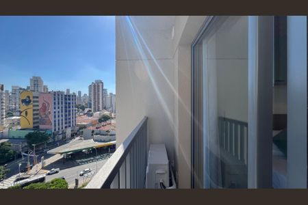 Studio à venda com 24m², 1 quarto e sem vaga Studio à venda com 24m², 1 quarto e sem vagaSacada/ Studio/Quarto