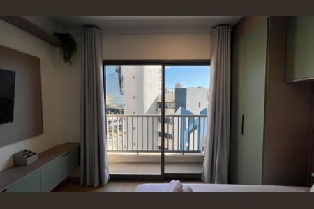 Studio à venda com 24m², 1 quarto e sem vaga Studio à venda com 24m², 1 quarto e sem vagaSacada/ Studio/Quarto