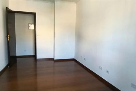Casa à venda com 202m², 3 quartos e 2 vagas
