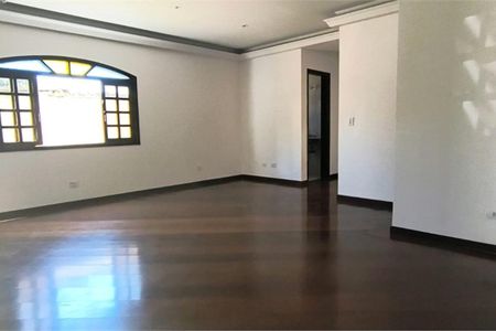 Casa à venda com 202m², 3 quartos e 2 vagas