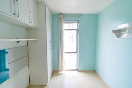 Apartamento à venda com 58m², 2 quartos e 2 vagasQuarto 2