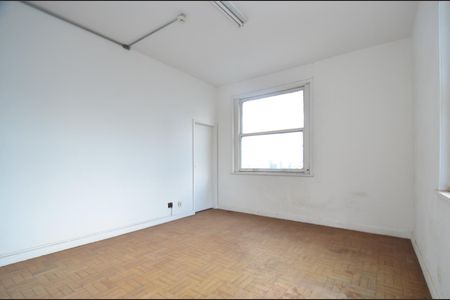 Apartamento à venda com 133m², 3 quartos e sem vagaQuarto1