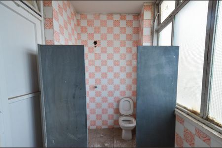 Apartamento à venda com 133m², 3 quartos e sem vagaBanheiro2