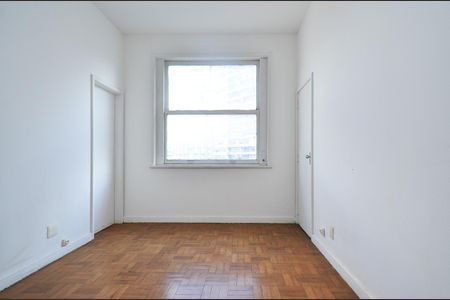 Apartamento à venda com 133m², 3 quartos e sem vagaQuarto2