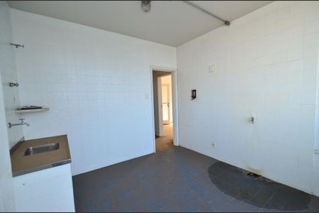 Apartamento à venda com 133m², 3 quartos e sem vagaCozinha