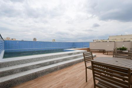 Apartamento à venda com 26m², 1 quarto e sem vagaÁrea comum - Piscina