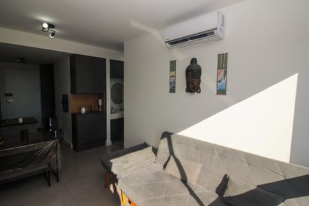 Apartamento à venda com 45m², 1 quarto e 1 vaga Apartamento à venda com 45m², 1 quarto e 1 vagaSala