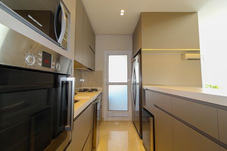 Apartamento para alugar com 75m², 2 quartos e 2 vagas Apartamento para alugar com 75m², 2 quartos e 2 vagasCozinha