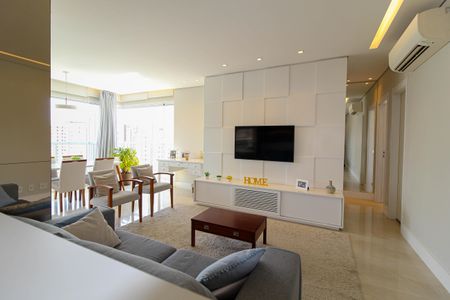 Apartamento para alugar com 75m², 2 quartos e 2 vagas Apartamento para alugar com 75m², 2 quartos e 2 vagasSala