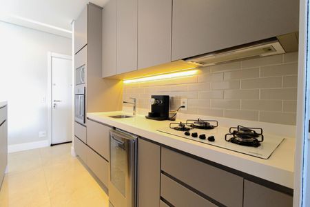 Apartamento para alugar com 75m², 2 quartos e 2 vagas Apartamento para alugar com 75m², 2 quartos e 2 vagasCozinha