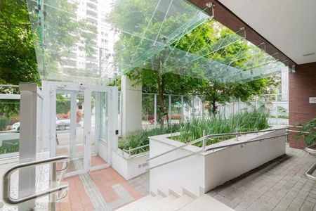 Apartamento para alugar com 75m², 2 quartos e 2 vagas Apartamento para alugar com 75m², 2 quartos e 2 vagasEntrada