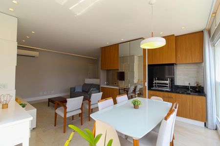 Apartamento para alugar com 75m², 2 quartos e 2 vagas Apartamento para alugar com 75m², 2 quartos e 2 vagasSala