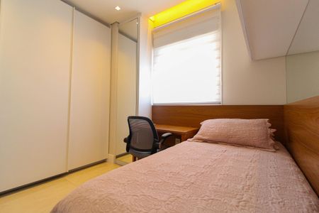Apartamento para alugar com 75m², 2 quartos e 2 vagas Apartamento para alugar com 75m², 2 quartos e 2 vagasSuíte 2