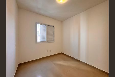 Apartamento para alugar com 80m², 3 quartos e 2 vagas Apartamento para alugar com 80m², 3 quartos e 2 vagasQuarto 1
