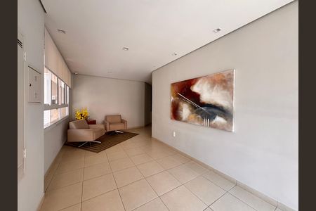 Apartamento para alugar com 80m², 3 quartos e 2 vagas Apartamento para alugar com 80m², 3 quartos e 2 vagasHall social