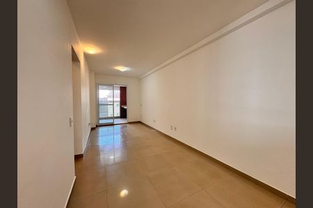 Apartamento para alugar com 80m², 3 quartos e 2 vagas Apartamento para alugar com 80m², 3 quartos e 2 vagasSala