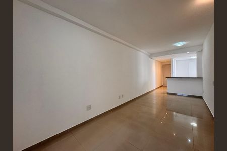 Apartamento para alugar com 80m², 3 quartos e 2 vagas Apartamento para alugar com 80m², 3 quartos e 2 vagasSala