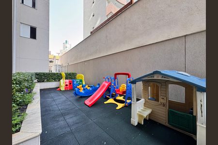 Apartamento para alugar com 80m², 3 quartos e 2 vagas Apartamento para alugar com 80m², 3 quartos e 2 vagasÁrea comum - Playground