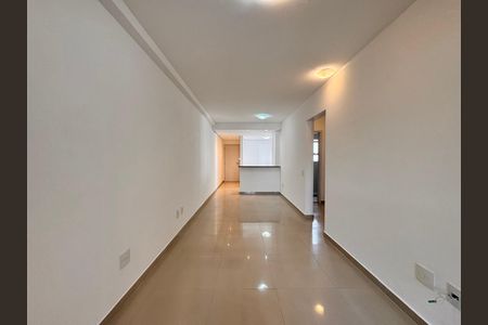 Apartamento para alugar com 80m², 3 quartos e 2 vagas Apartamento para alugar com 80m², 3 quartos e 2 vagasSala
