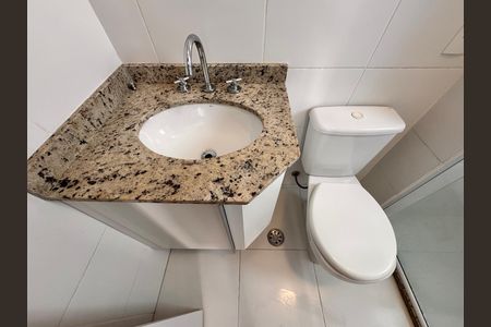 Apartamento para alugar com 80m², 3 quartos e 2 vagas Apartamento para alugar com 80m², 3 quartos e 2 vagasBanheiro da Suíte
