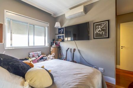Apartamento à venda com 151m², 3 quartos e 2 vagas Apartamento à venda com 151m², 3 quartos e 2 vagasSuíte 2