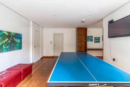 Apartamento à venda com 151m², 3 quartos e 2 vagas Apartamento à venda com 151m², 3 quartos e 2 vagasÁrea comum - Espaço de Jogos