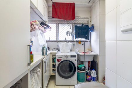 Apartamento à venda com 151m², 3 quartos e 2 vagas Apartamento à venda com 151m², 3 quartos e 2 vagasÁrea de Serviço