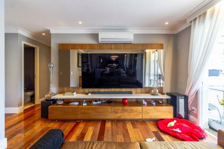 Apartamento à venda com 151m², 3 quartos e 2 vagas Apartamento à venda com 151m², 3 quartos e 2 vagasSala