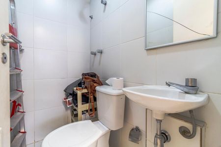 Apartamento à venda com 151m², 3 quartos e 2 vagas Apartamento à venda com 151m², 3 quartos e 2 vagasÁrea de Serviço - Banheiro de Serviço