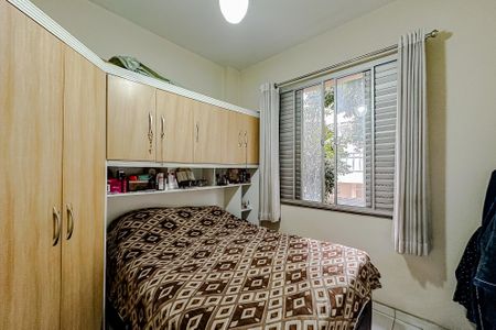 Apartamento à venda com 65m², 2 quartos e 1 vagaQuarto 2