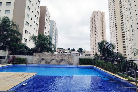 Apartamento à venda com 60m², 2 quartos e 1 vagaÁrea comum - Piscina