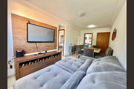 Apartamento para alugar com 60m², 2 quartos e 1 vagaSala 