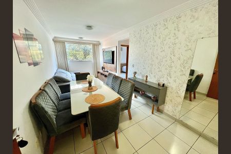 Apartamento para alugar com 60m², 2 quartos e 1 vagaSala 