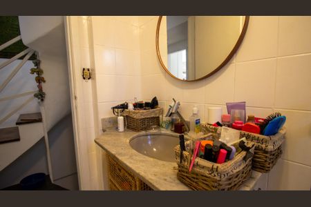 Casa à venda com 155m², 5 quartos e 2 vagasBanheiro Social