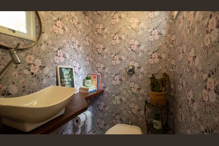 Casa à venda com 155m², 5 quartos e 2 vagasLavabo