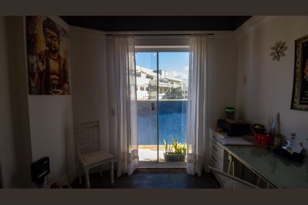 Casa à venda com 155m², 5 quartos e 2 vagasSuíte 1