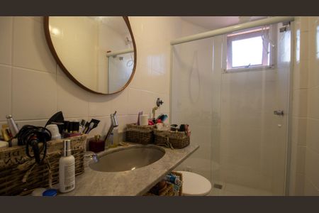 Casa à venda com 155m², 5 quartos e 2 vagasBanheiro Social