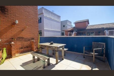 Casa à venda com 155m², 5 quartos e 2 vagasTerraço