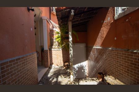 Casa à venda com 155m², 5 quartos e 2 vagasQuintal