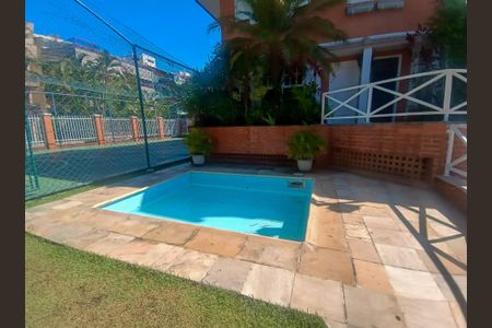 Casa à venda com 155m², 5 quartos e 2 vagasÁrea Comum - Piscina Infantil