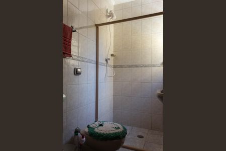 Casa à venda com 177m², 3 quartos e 1 vagaBanheiro da Suíte 1