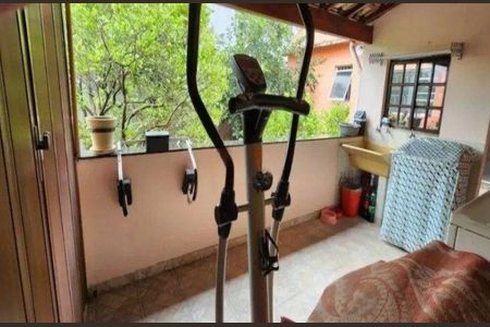 Casa à venda com 2 quartos, 200m² em Chácara Inglesa, São Paulo