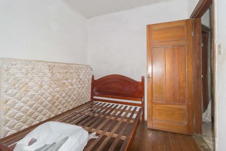 Casa à venda com 138m², 4 quartos e 2 vagas Casa à venda com 138m², 4 quartos e 2 vagasQuarto 1