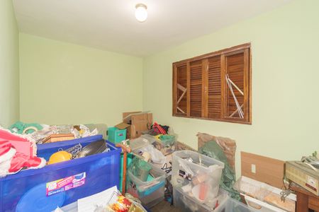 Casa à venda com 138m², 4 quartos e 2 vagas Casa à venda com 138m², 4 quartos e 2 vagasEdícula - Quarto 1