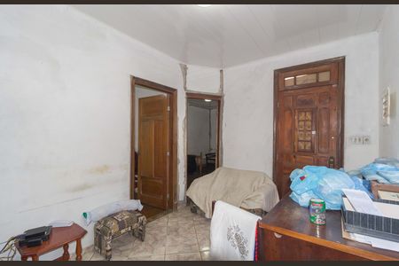 Casa à venda com 138m², 4 quartos e 2 vagas Casa à venda com 138m², 4 quartos e 2 vagasSala